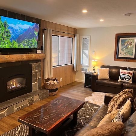Tastefully Remodeled Condo At Mammoth Ski & Racquet Club, Hot Tub, Garage, 10 Min Walk To Ski Lifts Mammoth Lakes Buitenkant foto