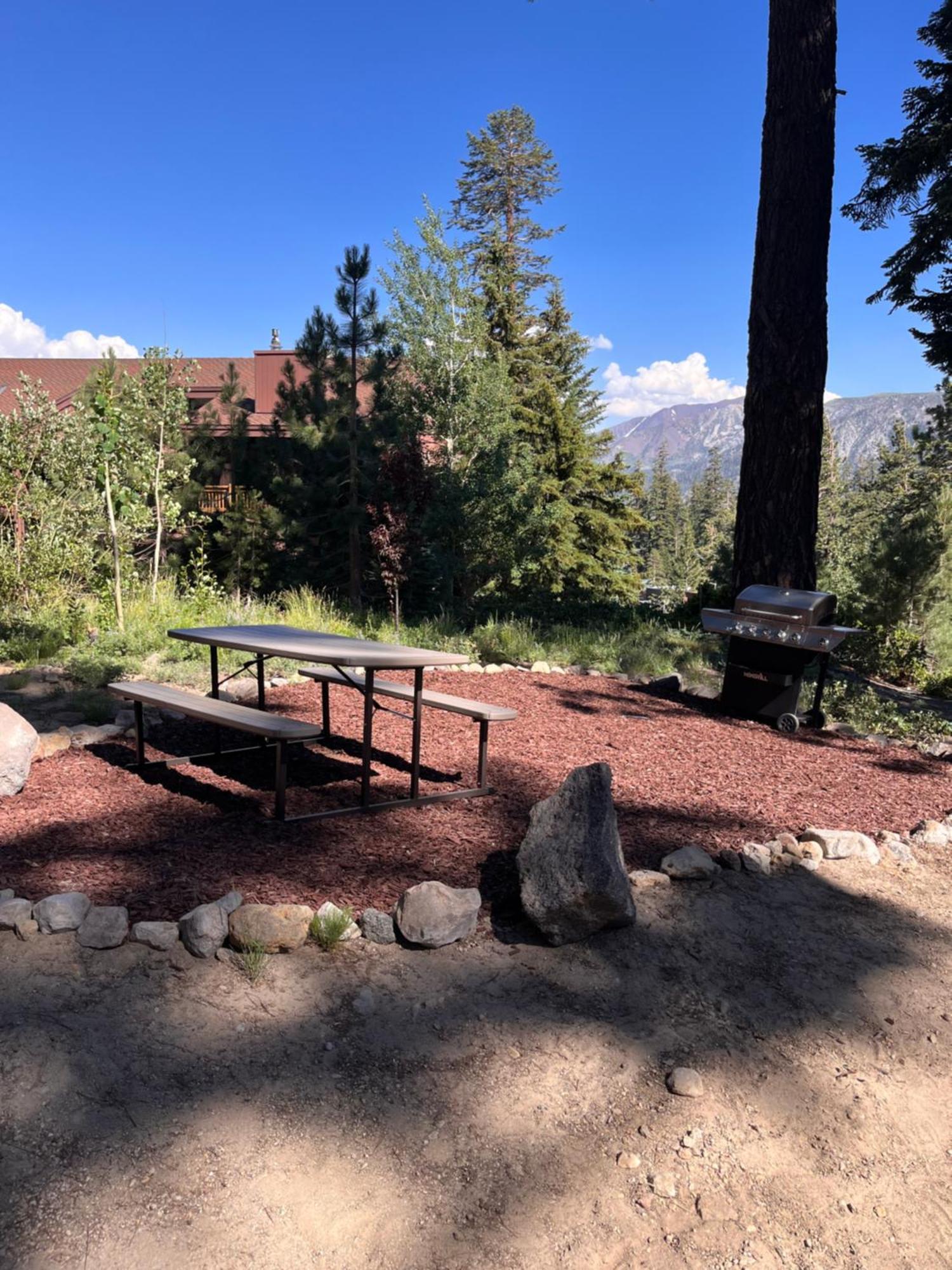 Tastefully Remodeled Condo At Mammoth Ski & Racquet Club, Hot Tub, Garage, 10 Min Walk To Ski Lifts Mammoth Lakes Buitenkant foto