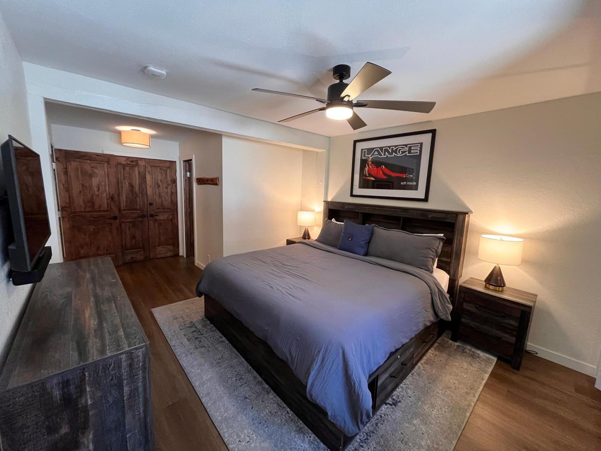 Tastefully Remodeled Condo At Mammoth Ski & Racquet Club, Hot Tub, Garage, 10 Min Walk To Ski Lifts Mammoth Lakes Buitenkant foto