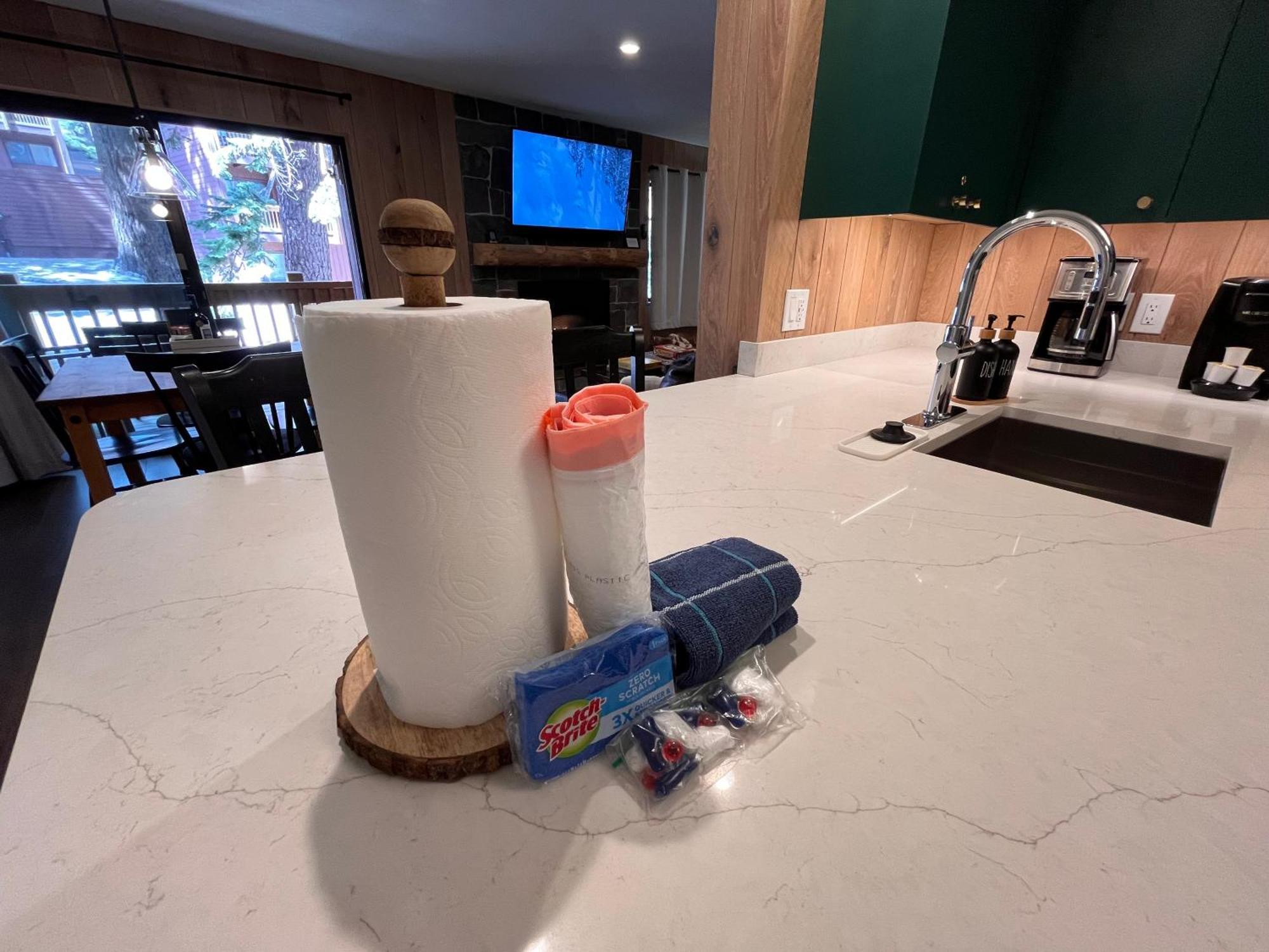 Tastefully Remodeled Condo At Mammoth Ski & Racquet Club, Hot Tub, Garage, 10 Min Walk To Ski Lifts Mammoth Lakes Buitenkant foto