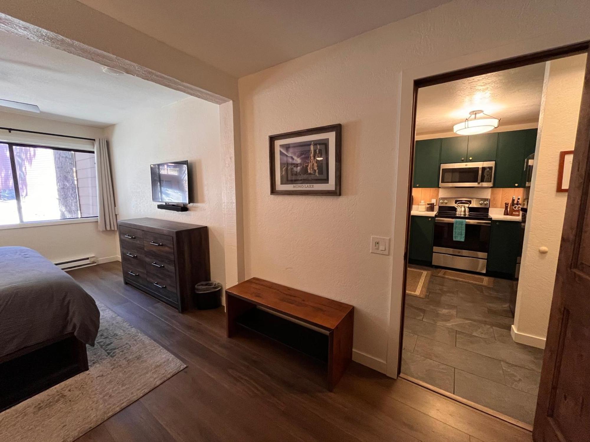 Tastefully Remodeled Condo At Mammoth Ski & Racquet Club, Hot Tub, Garage, 10 Min Walk To Ski Lifts Mammoth Lakes Buitenkant foto
