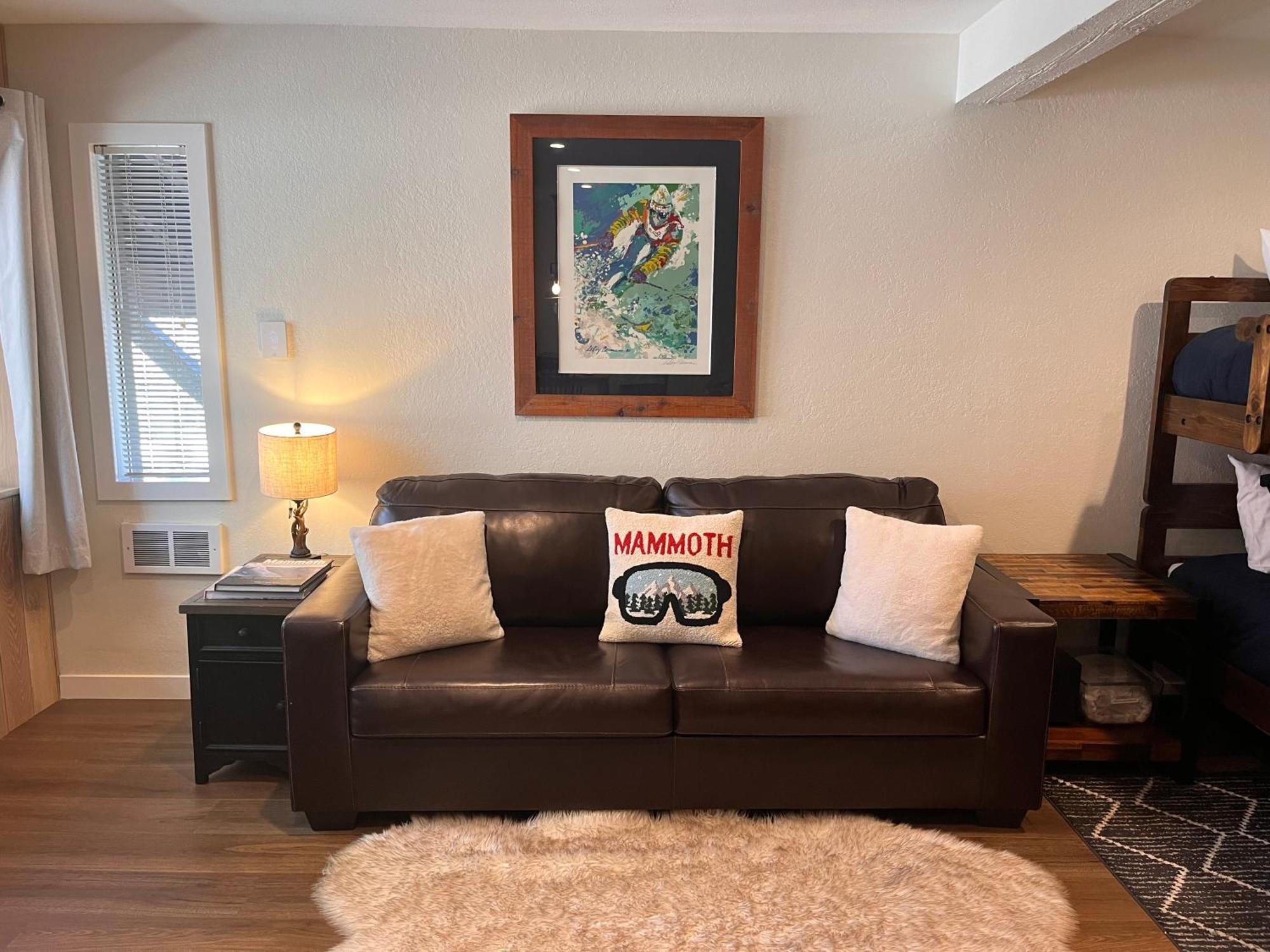 Tastefully Remodeled Condo At Mammoth Ski & Racquet Club, Hot Tub, Garage, 10 Min Walk To Ski Lifts Mammoth Lakes Buitenkant foto
